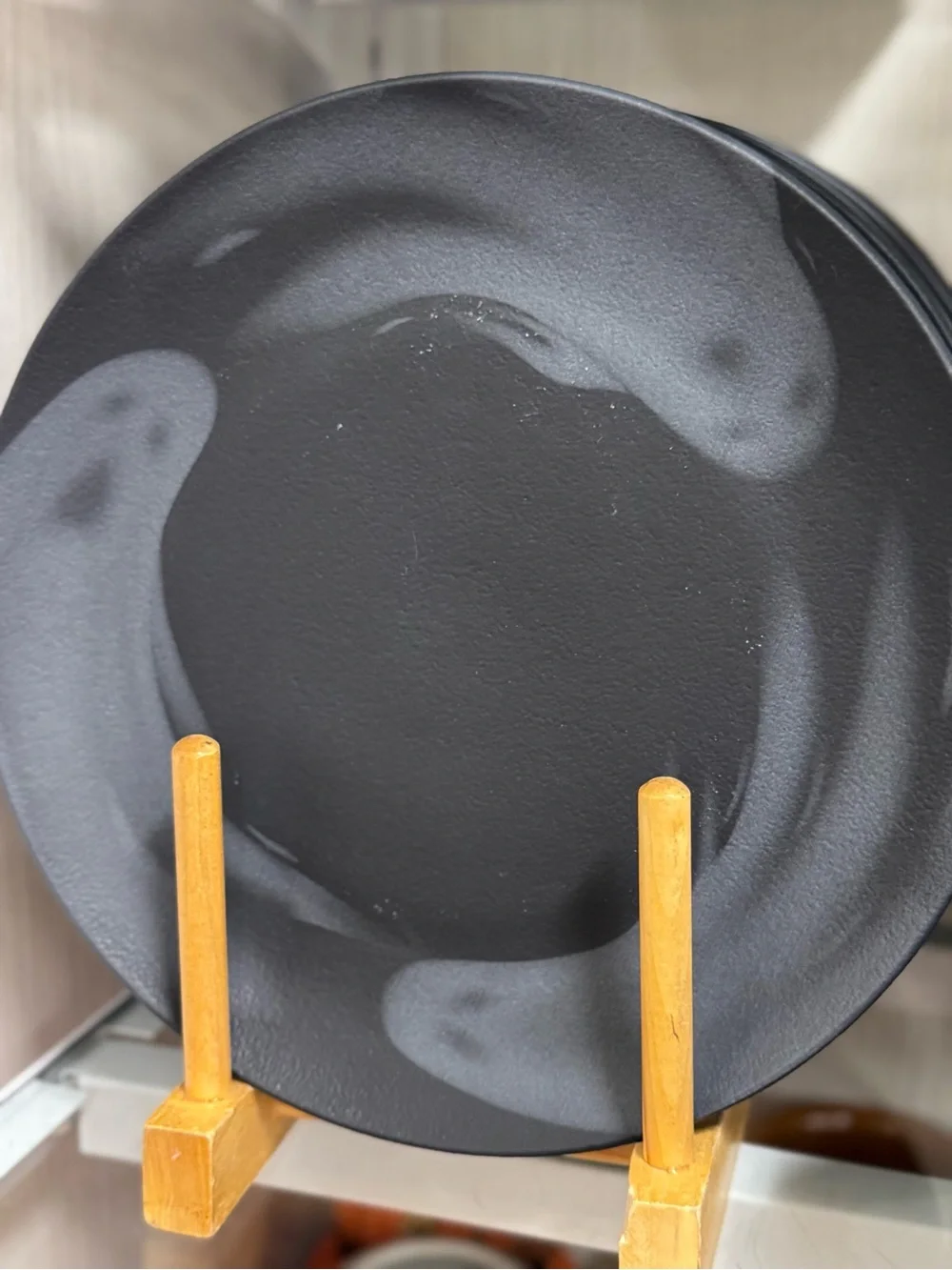 4 Matte Black Swirl Ceramic Dinner Plates